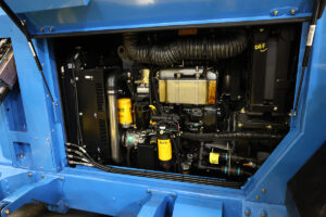 JCB engine in M220-AV mower